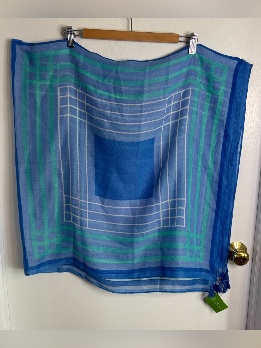 NWT Vera Bradley Striped Square Scarf Chiffon Polyester Tasseled 48x48 Geometric